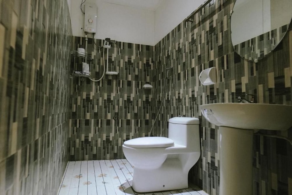 Boracay Grace Hotel 65/67