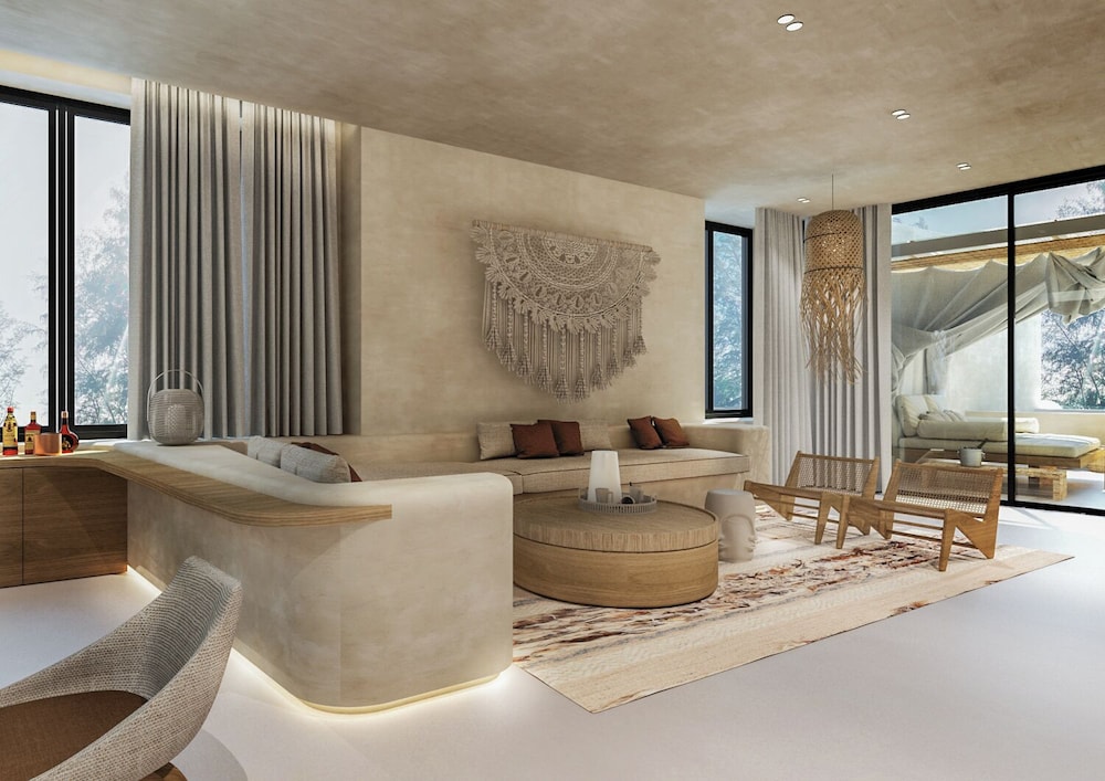 Cafe del Mar Hotel 23/50