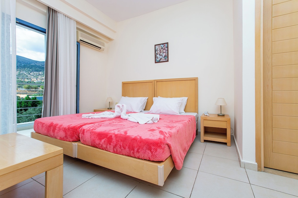 Hermes Hotel Malia 3/46