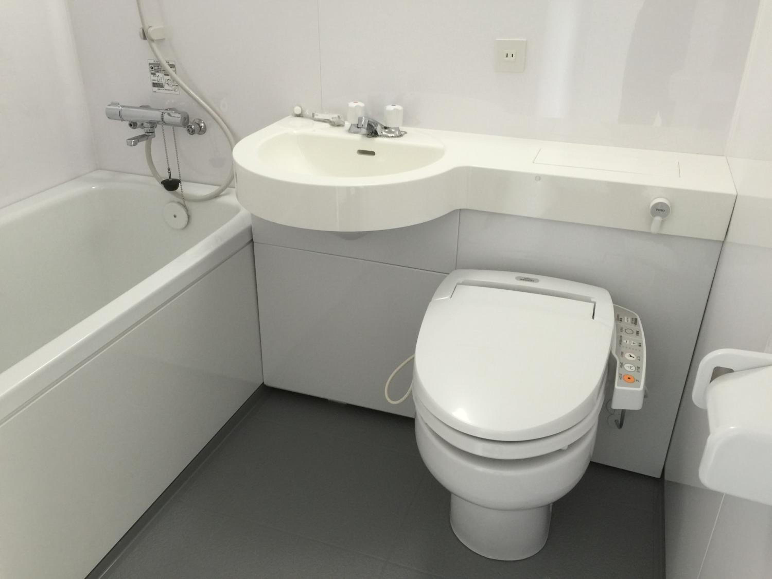 Room, Single, West Wing, Old Building، APA HOTEL KAGOSHIMA TENMONKAN 5/5