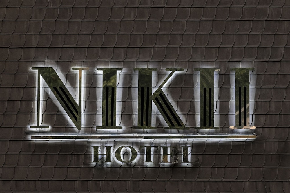 Nikii Hotel 31/59