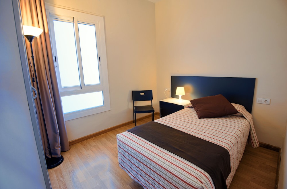 APARTMENTS SATA SAGRADA FAMILIA AREA 11/51