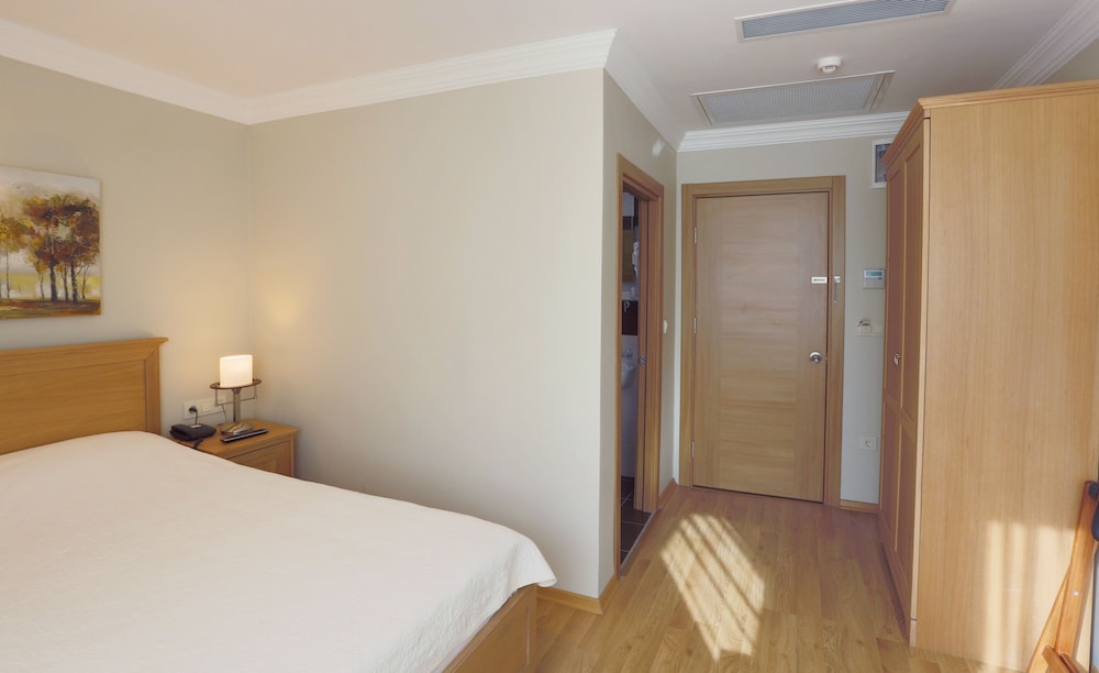 Expocity Hotel 12/43