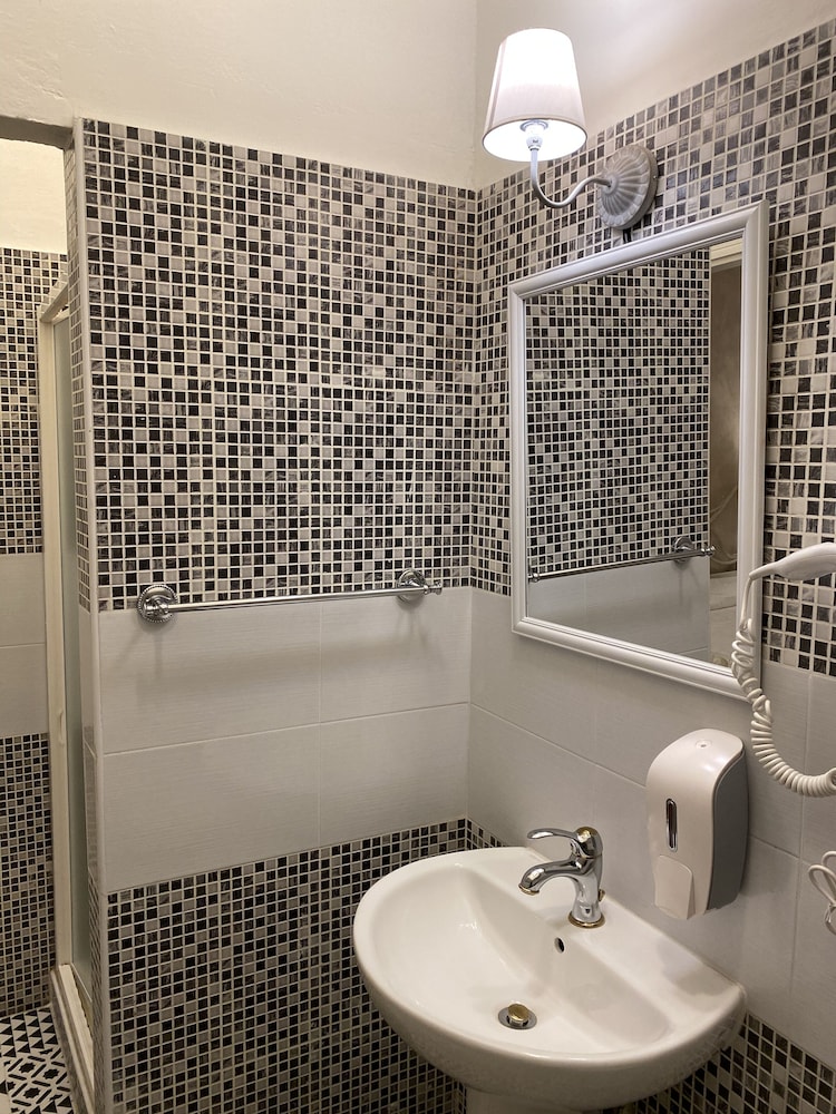 Boutique Hotel Calais Milano 24/63