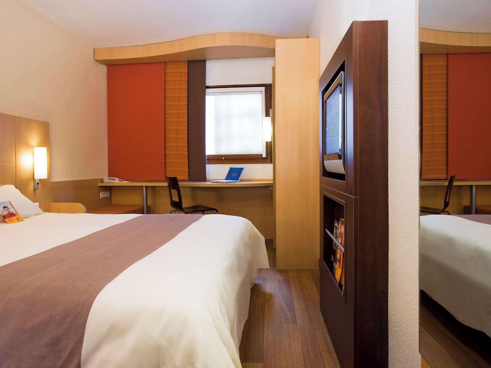 Ibis Lisboa Sintra 33/75