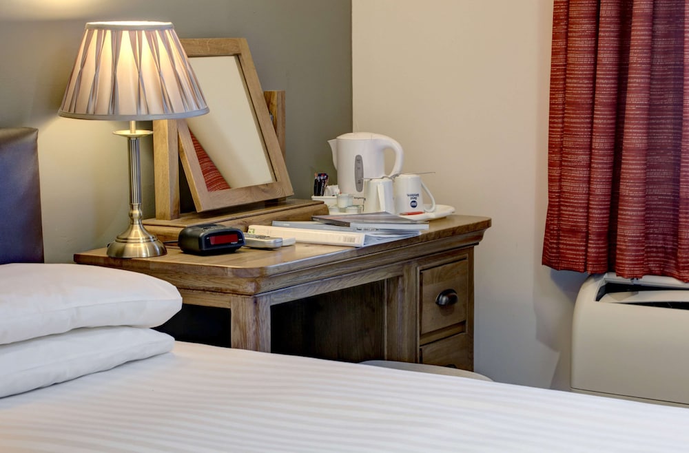 Best Western Claydon Hotel 26/73