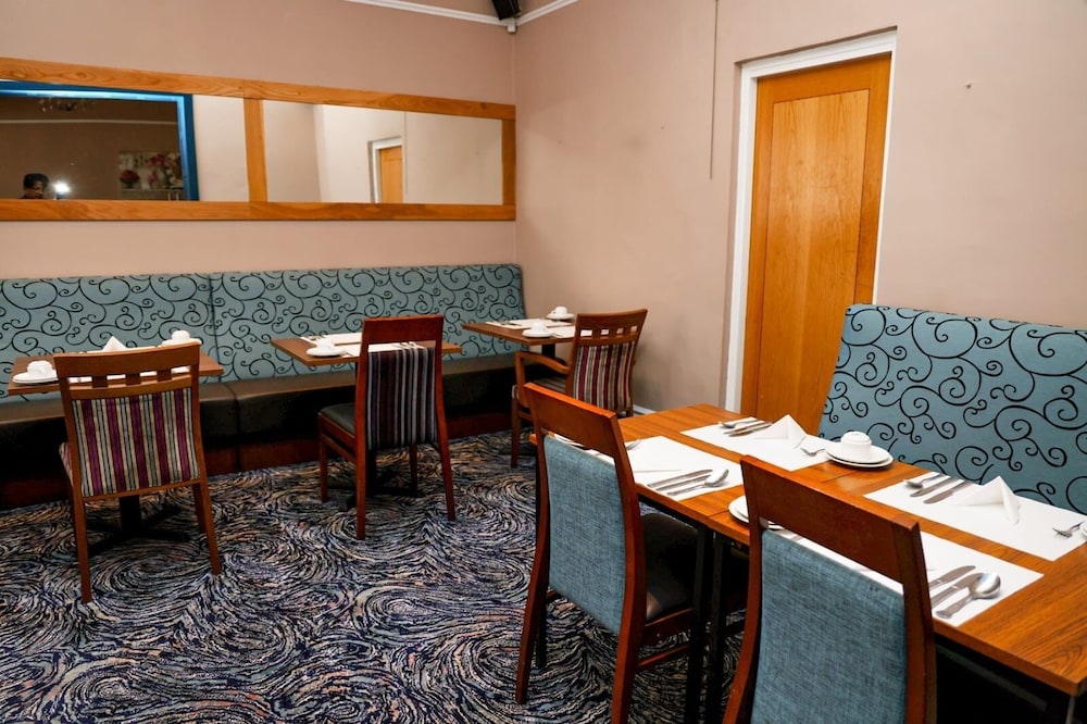 New Wilmington Hotel 47/58