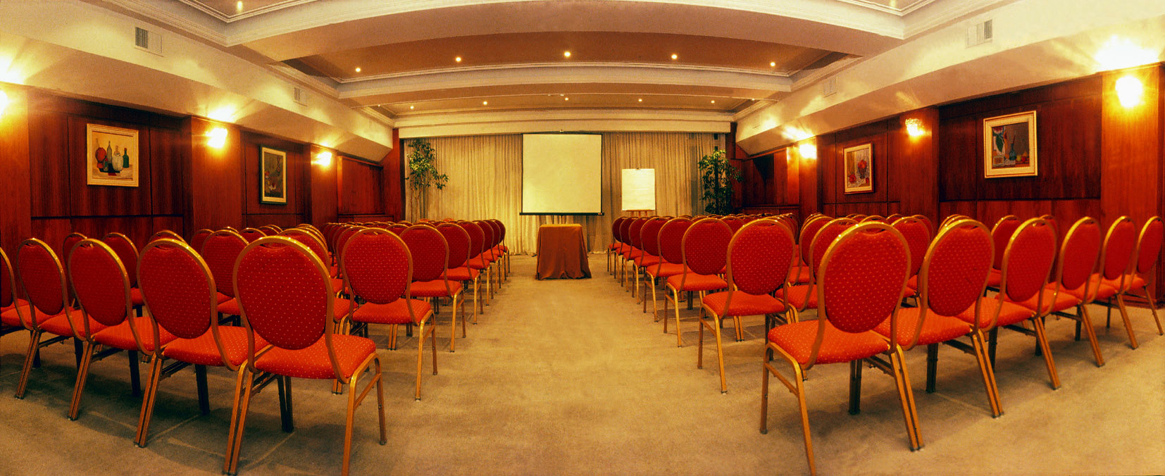 Presidente Hotel 43/46