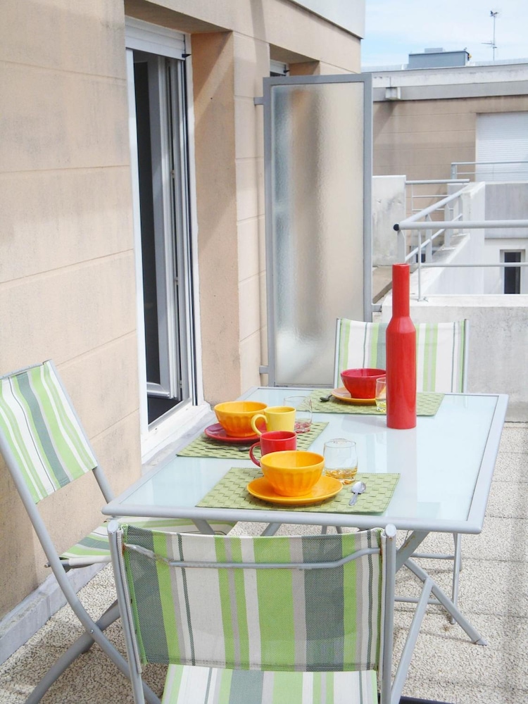 Sejours Et Affaires La Rochelle Les Minimes 30/42