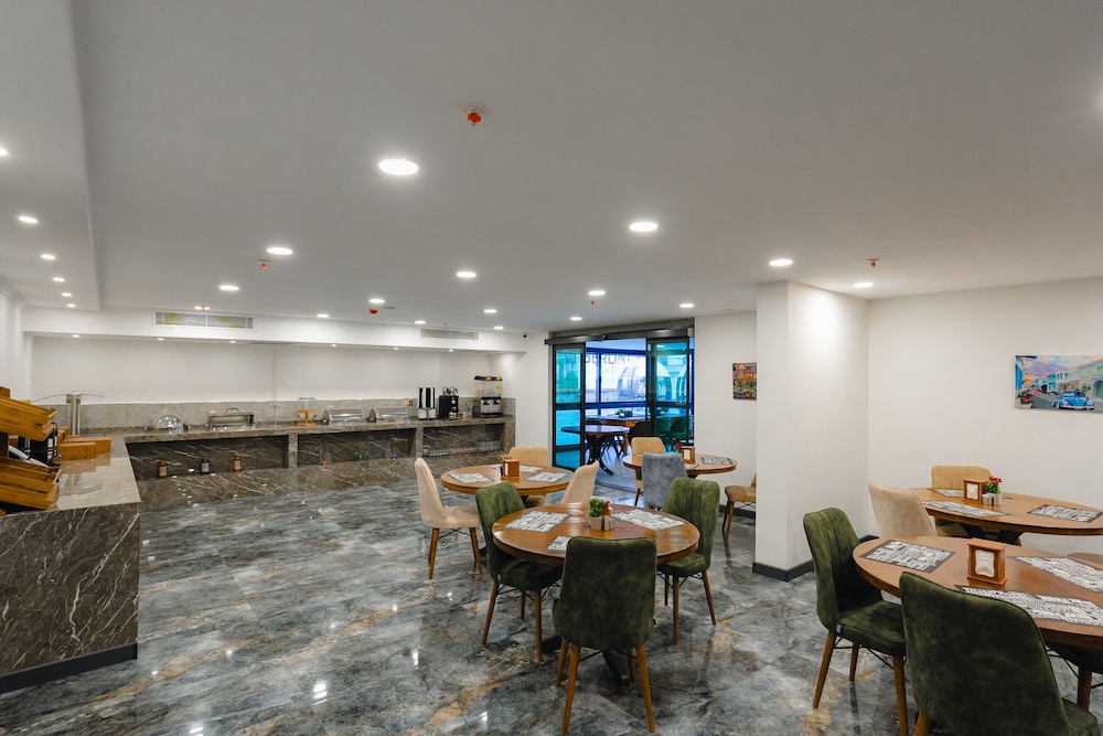Berlin Suite Hotel Trabzon 35/50