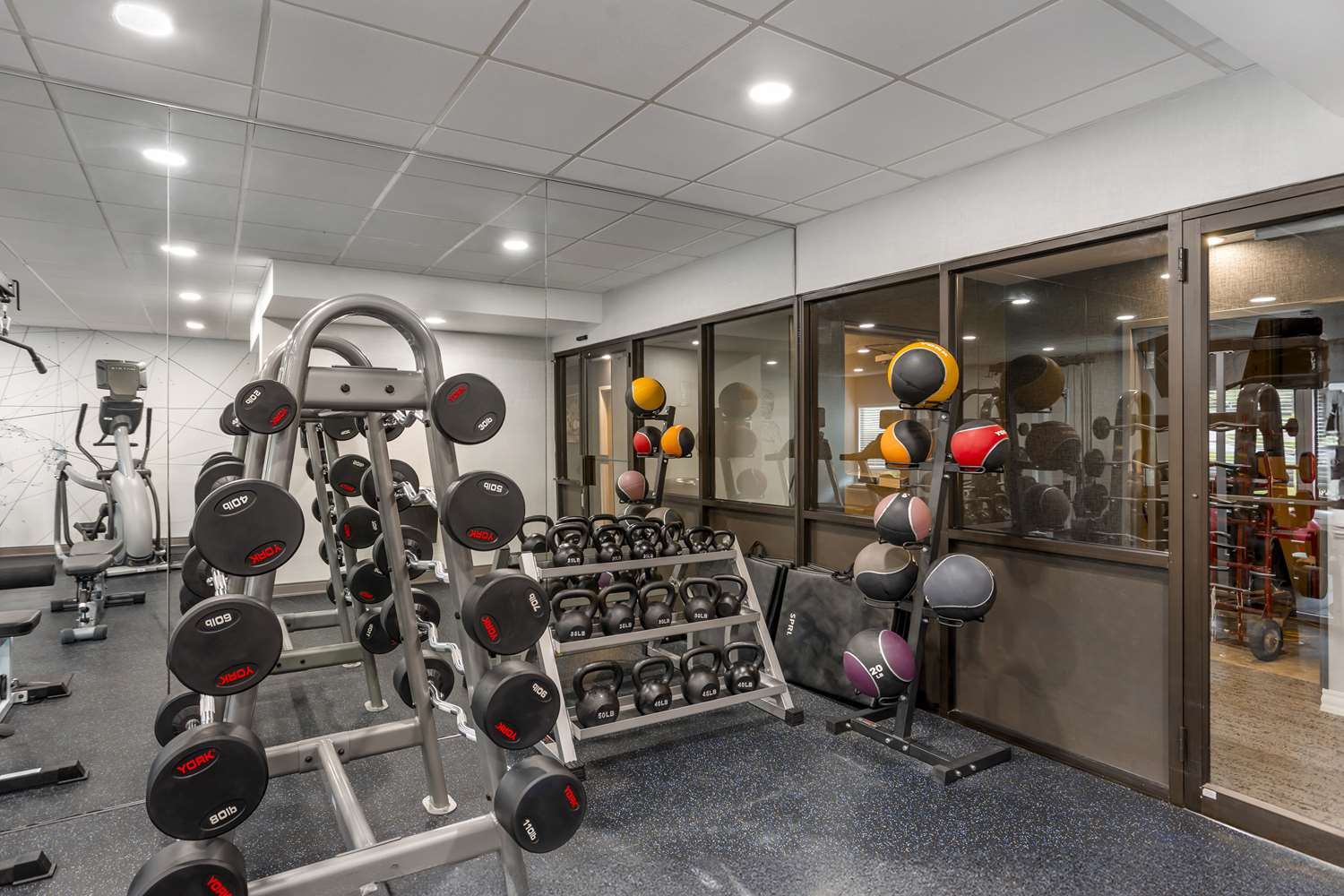Best Western Plus Heritage Rail Inn & Suites 23/49