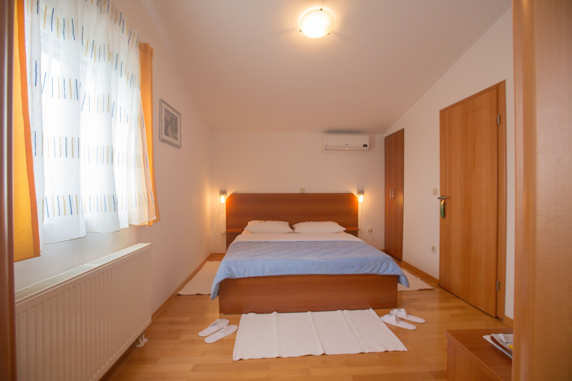 rooms
