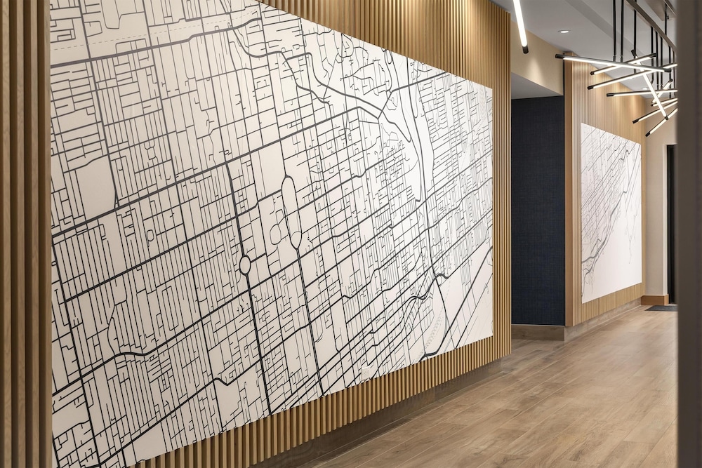 Hyatt Place Toronto Airport 14/50