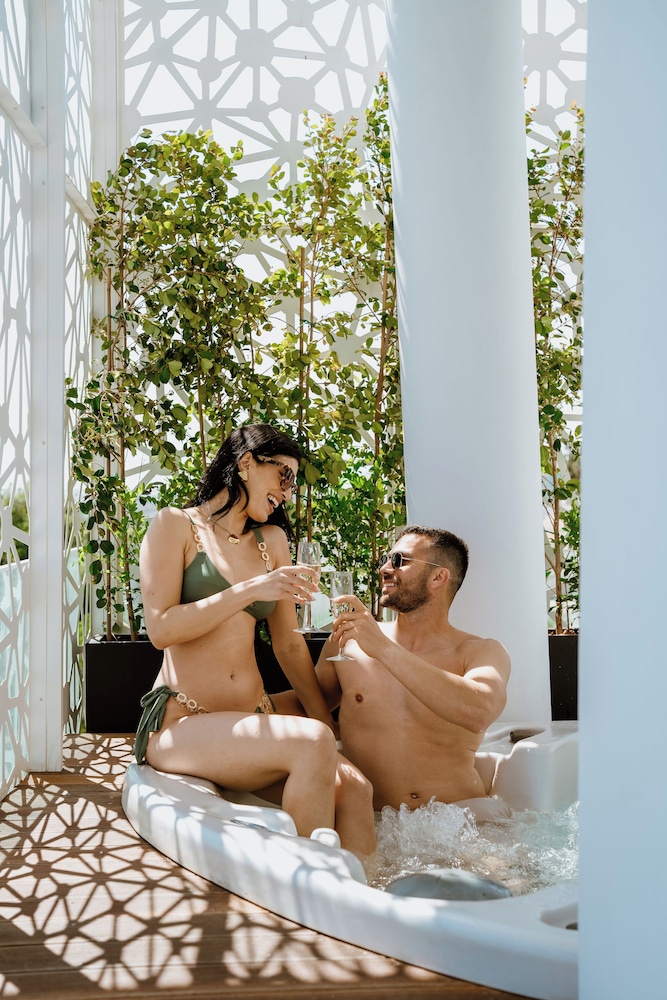 Hotel Napa Suites (Adults Only) 39/71