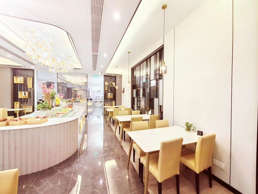 Shanghai Shahai International Hotel 53/64