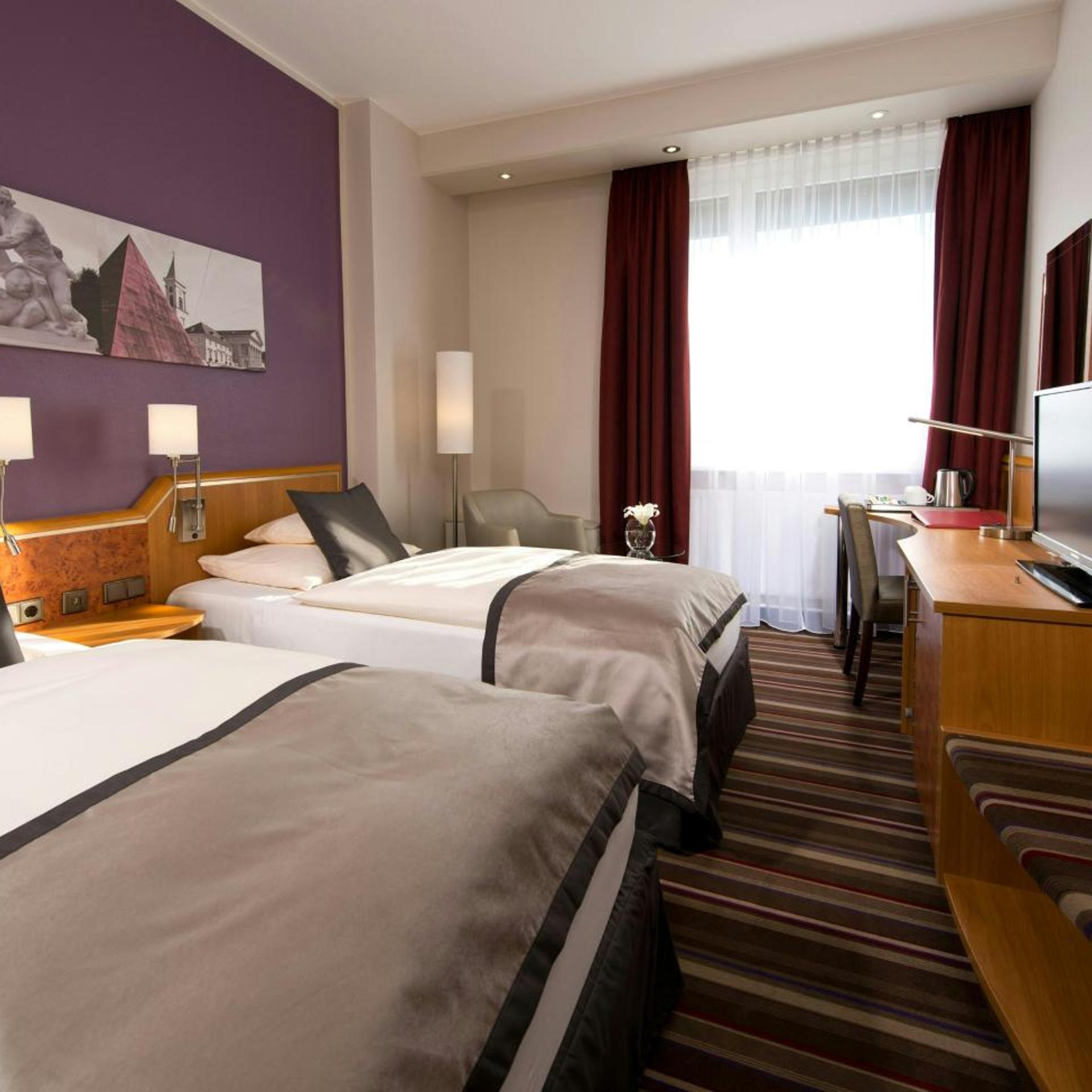 غرفة كومفورت بسرير كينج، LEONARDO HOTEL KARLSRUHE 3/10
