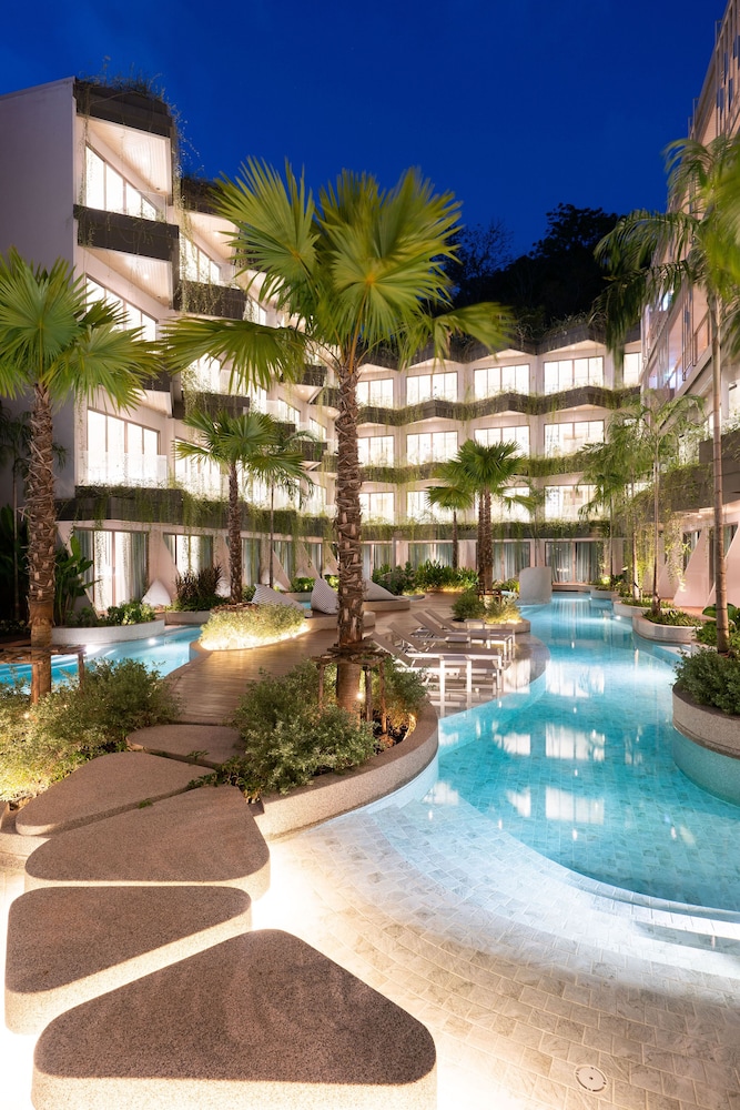 Panwaburi Beachfront Resort 47/50