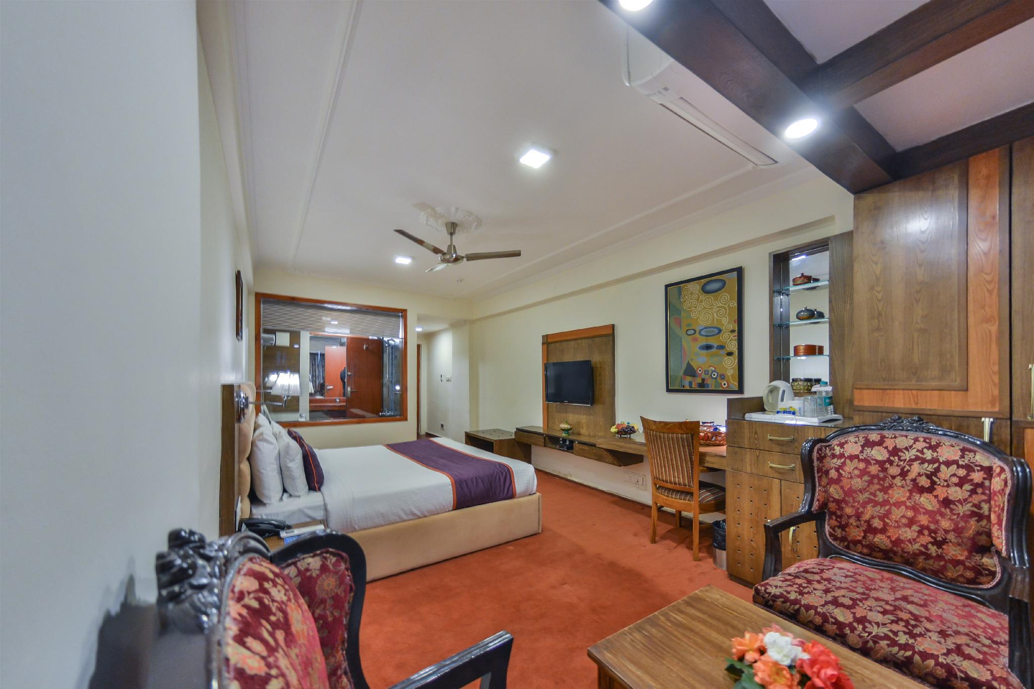 Batra Hotel 10/27