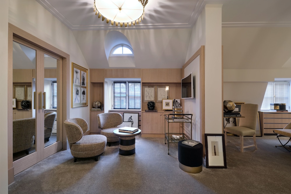 Schlosshotel Berlin 40/59