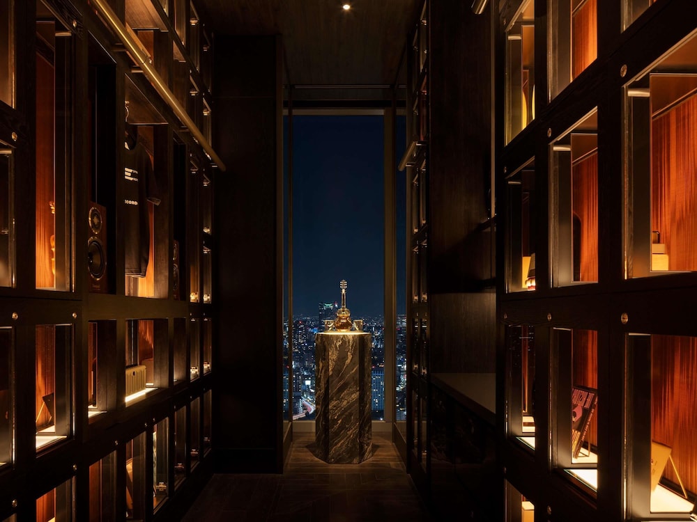 Fairmont Tokyo 45/46