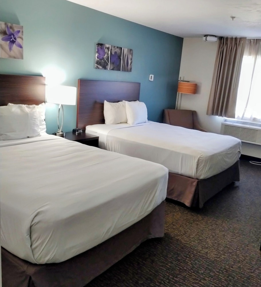 Standard, 2 Queen Beds, Sleep Inn Kelso Longview 2/10