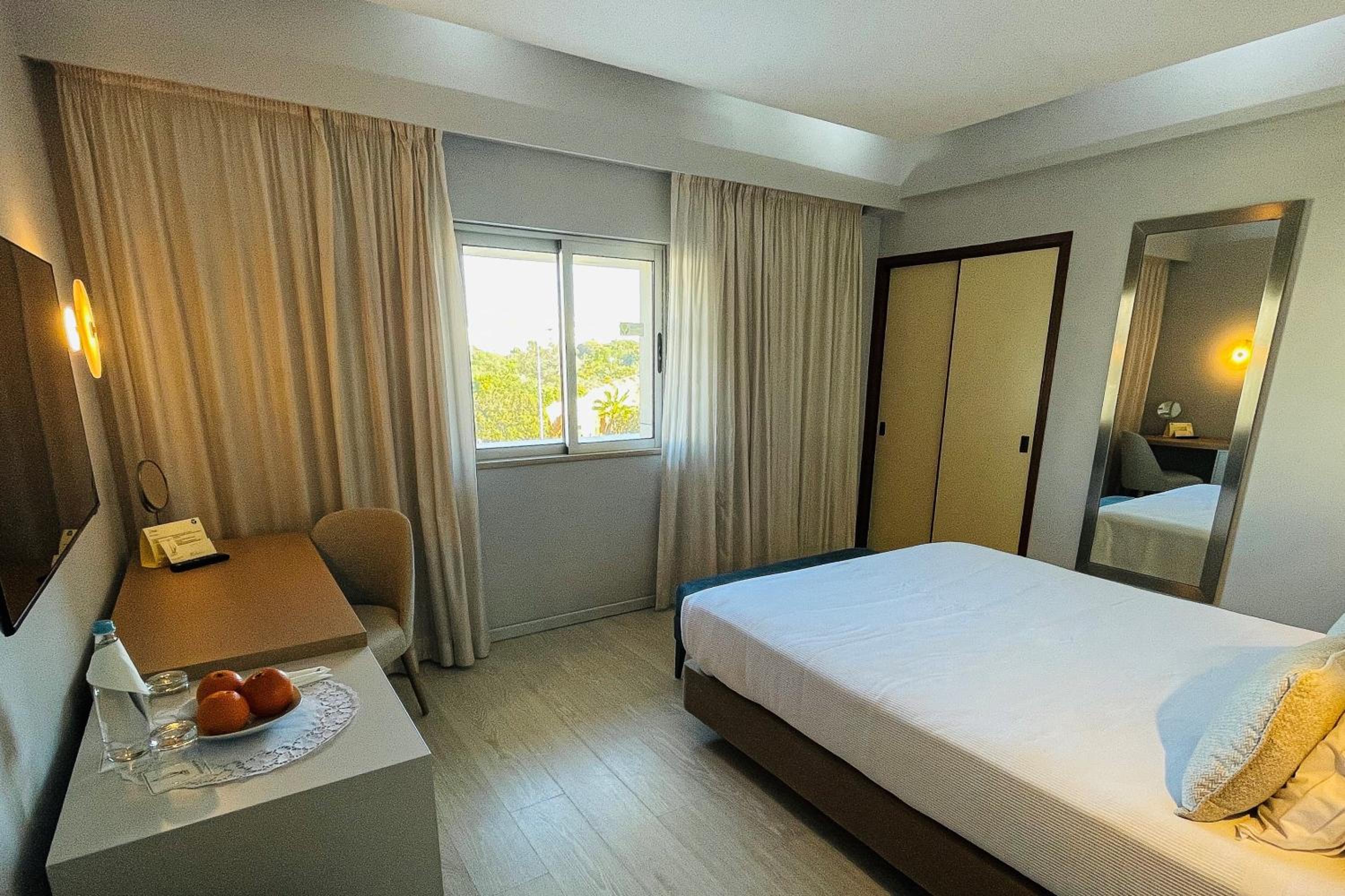 Basic, Double Bed, Land View