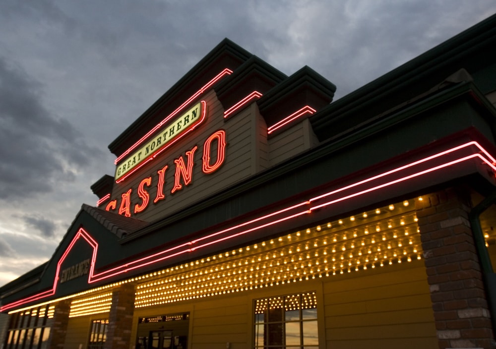Service Plus Inn and Suites - Grande Prairie 2/62