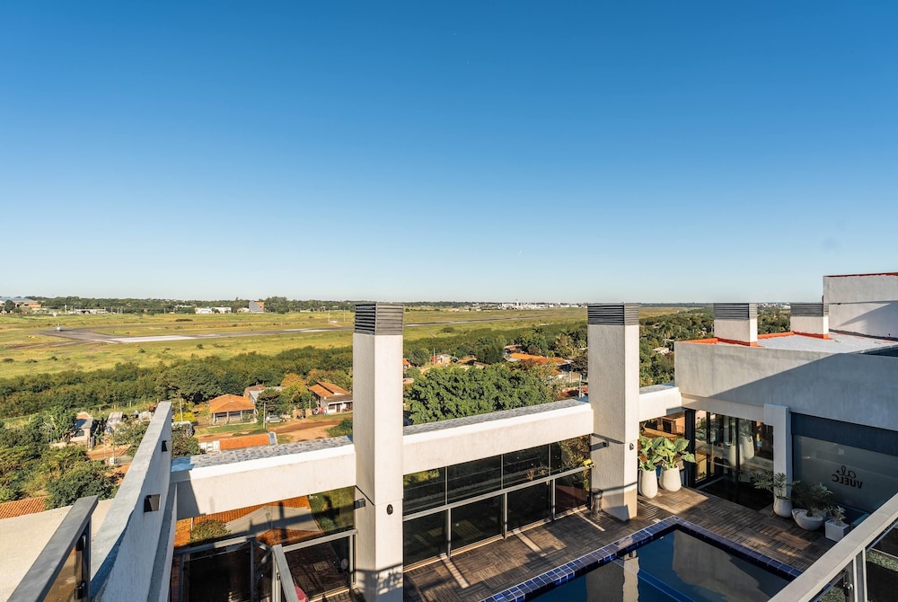 Ramada Suites by Wyndham Asuncion Aeropuerto 57/60