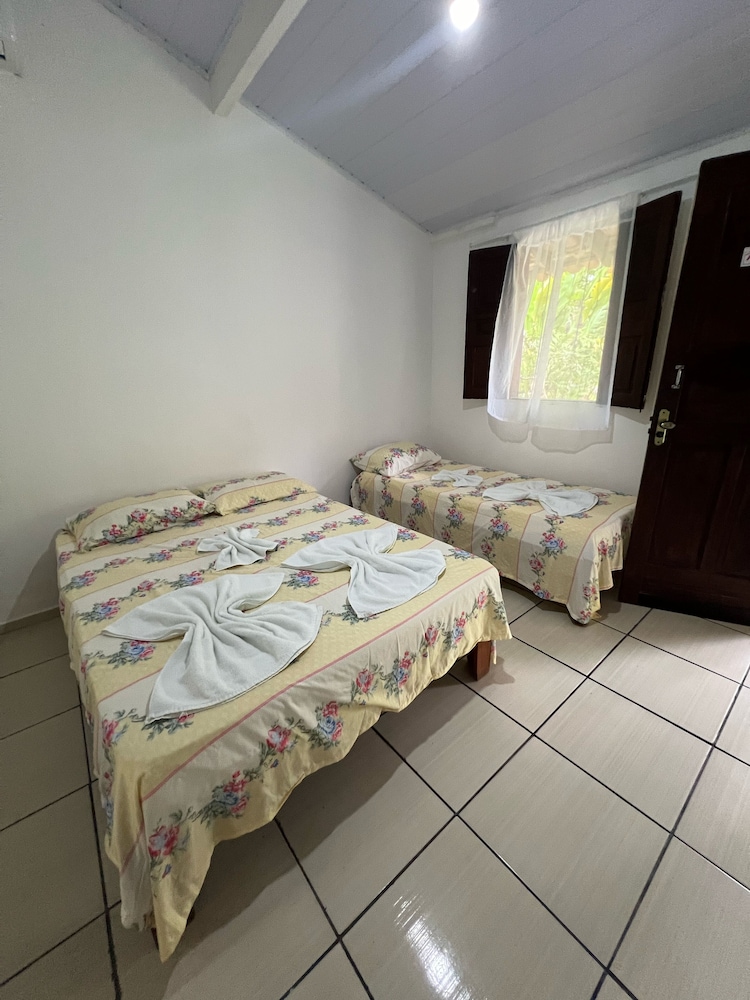 غرفة كلاسيكية ثلاثية بسرير مزدوج وسرير فردي، Pousada Arraial Dos Sonhos 6/10