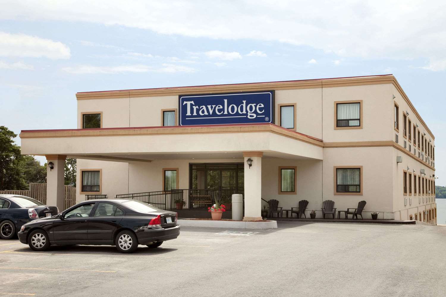 Travelodge By Wyndham Trenton 2/2