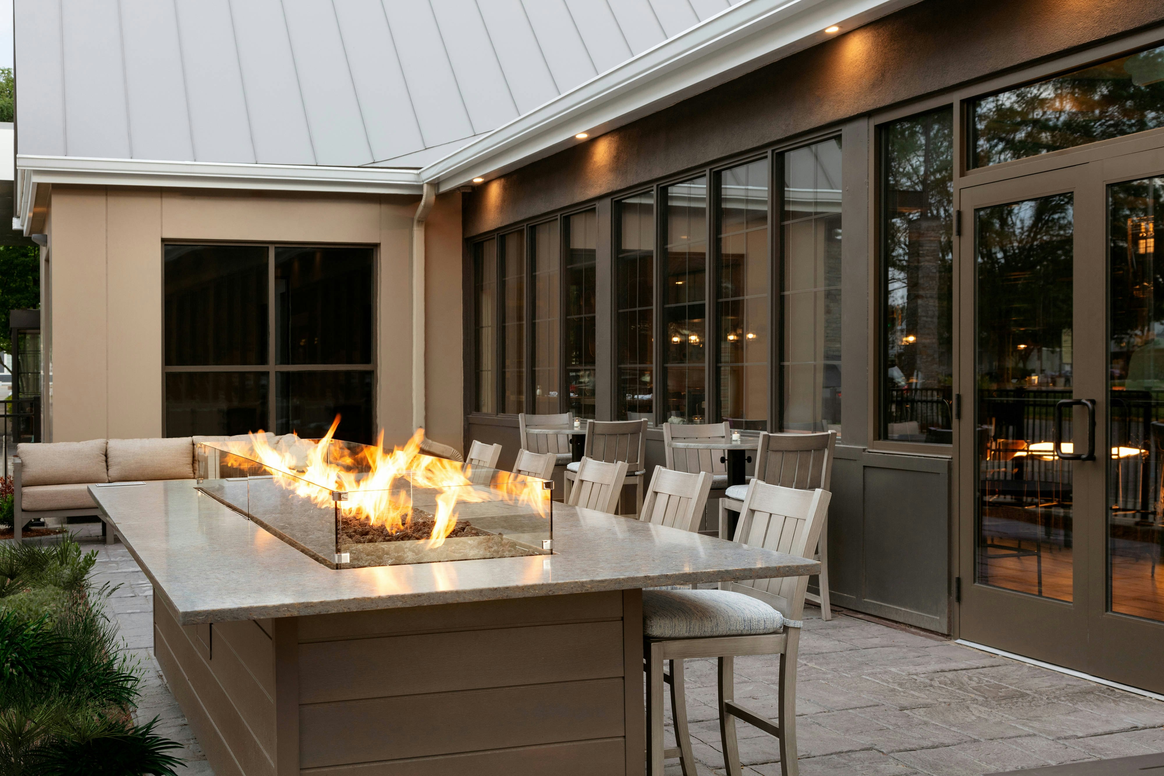 Delta Hotels by Marriott Burlington 39/42