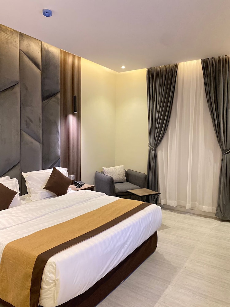 فندق هوليداي الخليج النجاح(XYZ Hotel Al Najah) 14/30