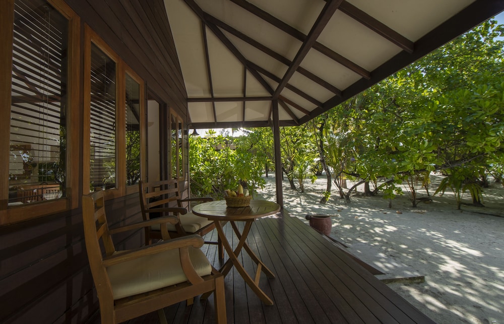 Filitheyo Island Resort 125/151