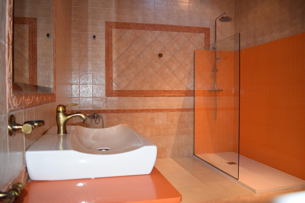 Apartamentos Vida Corcubion 24/25