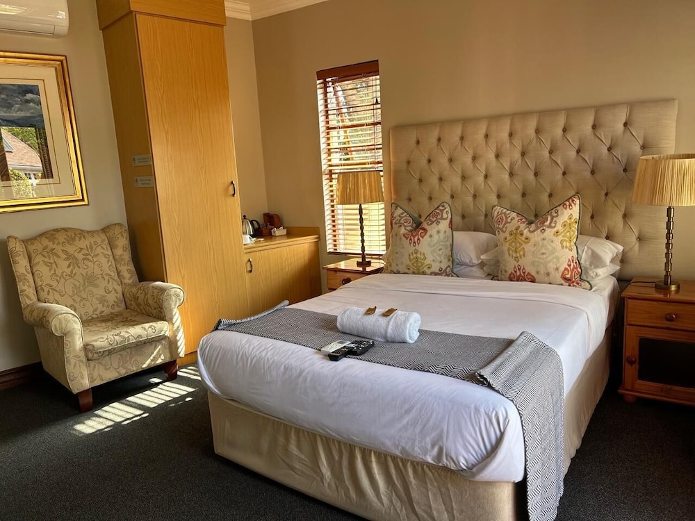 STANDARD, DOUBLE BED