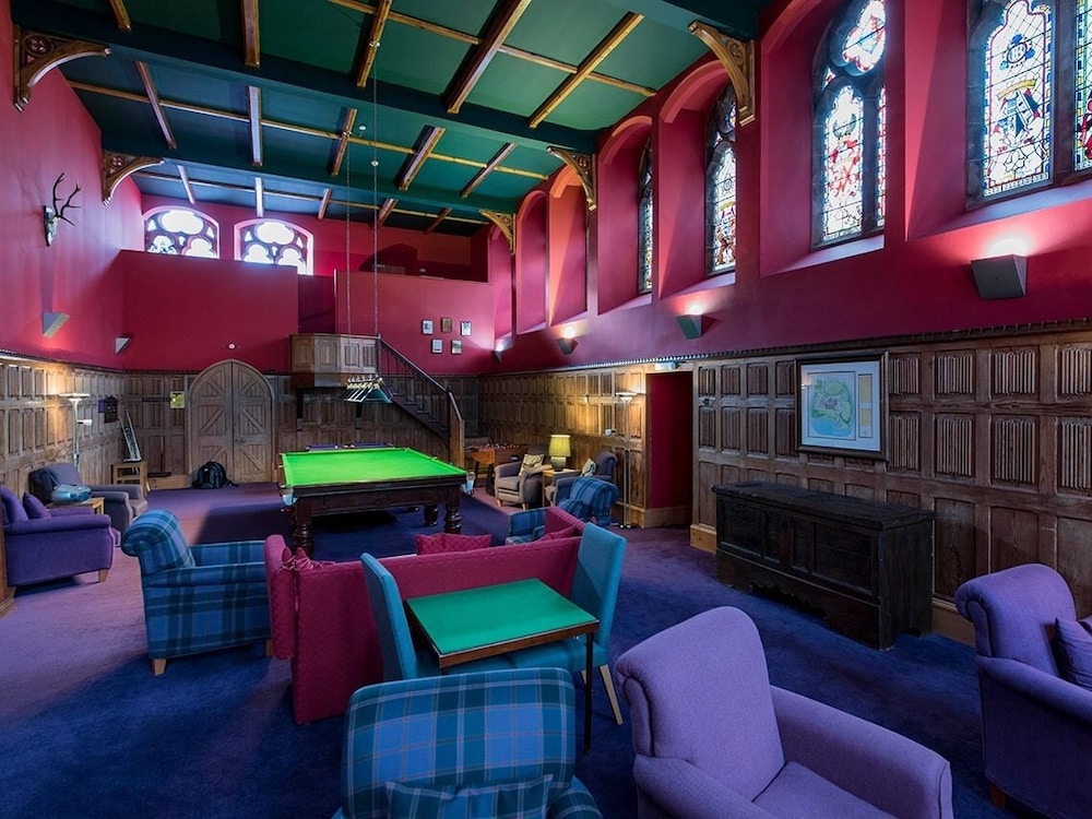The Highland Club 69/75