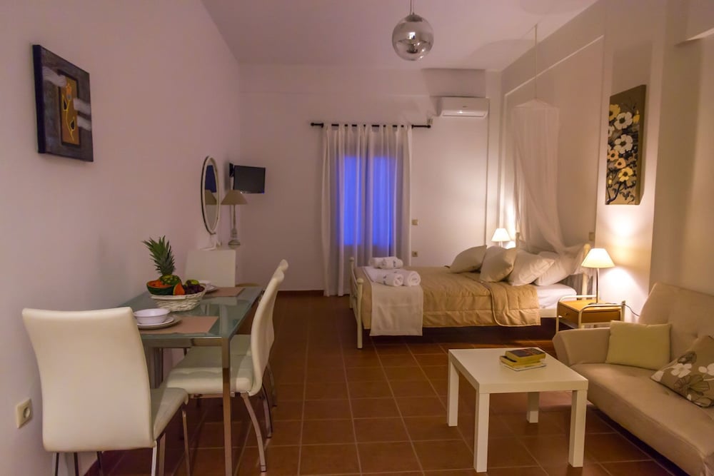 Sigal Villa 26/49