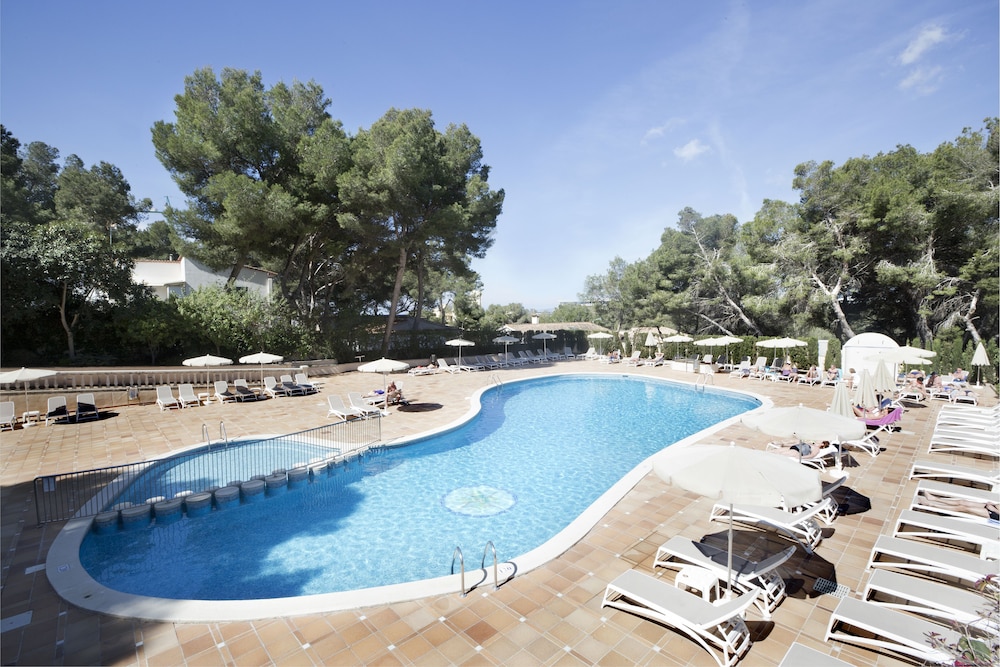 Grupotel Orient 3/63