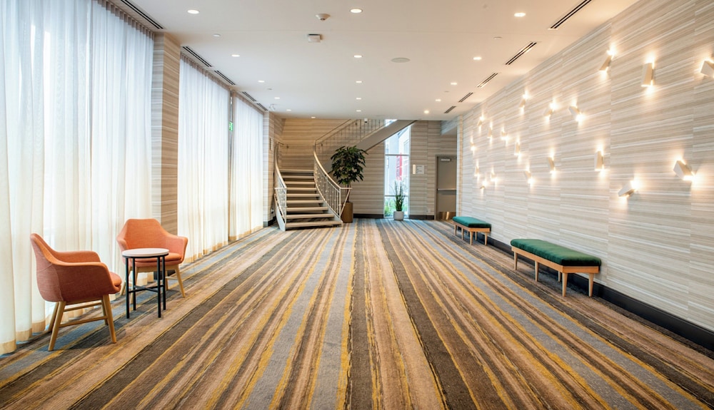 Holiday Inn Edmonton S Ellerslie Rd 25/48
