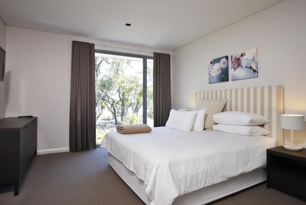 AQUA RESORT BUSSELTON 11/50