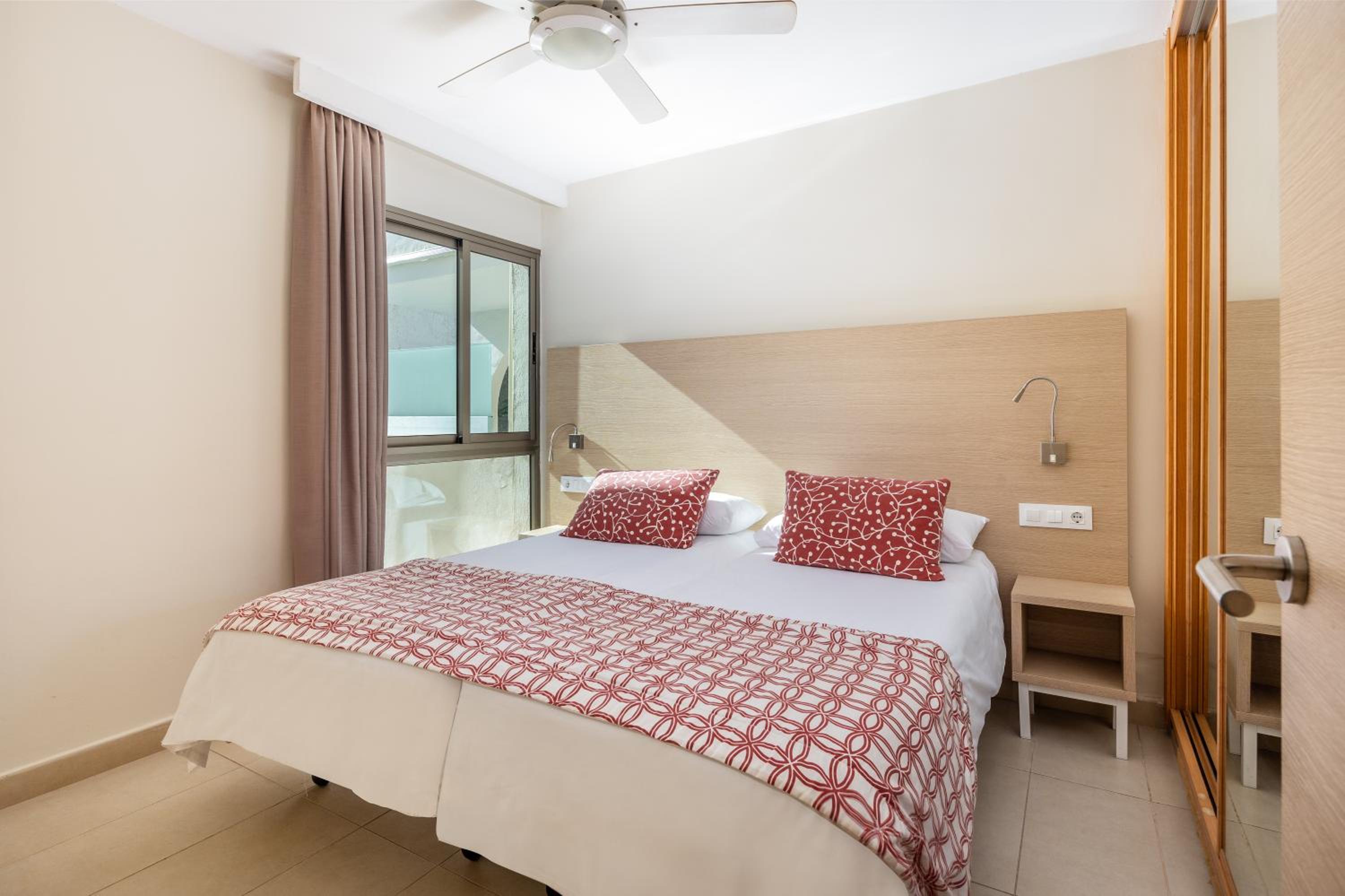 1 Bedroom, Classic, Apartment, Single, Balcony or Terrace