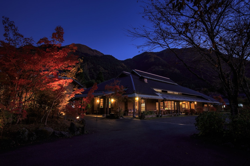 Yufuin Baien Garden Resort (ex Ryokan Baien) 6/47