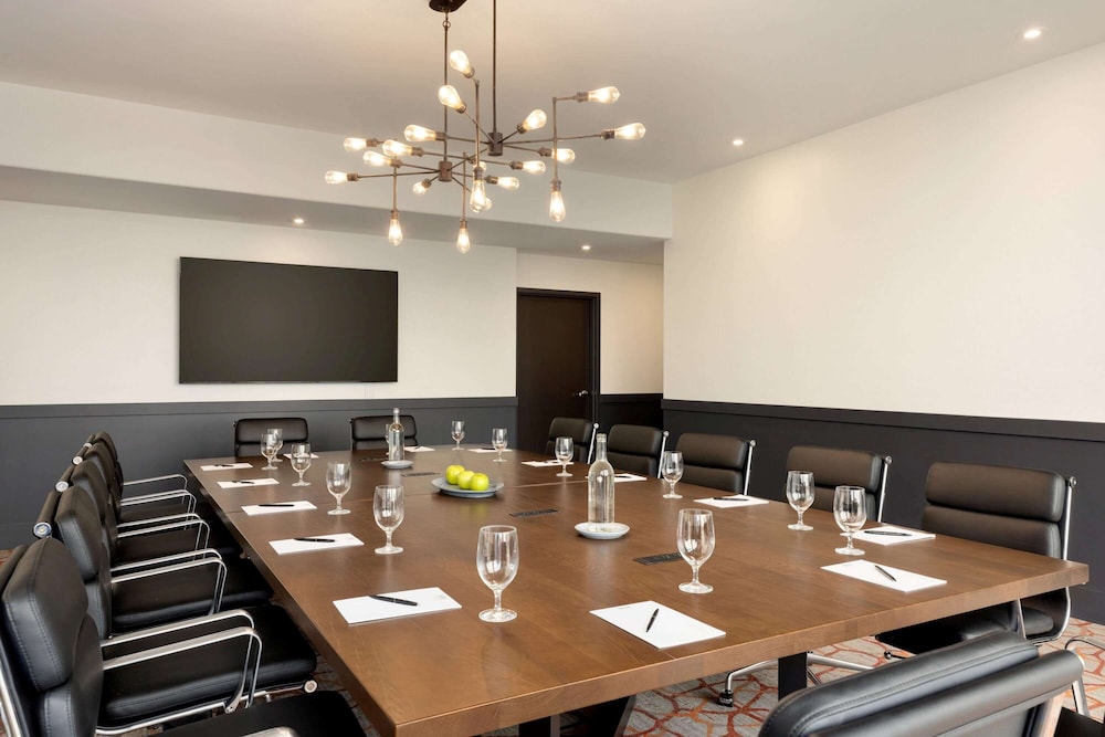 Origin Westminster, a Wyndham Hotel 38/44