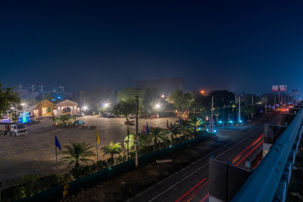 Aapno Ghar Resort 42/50