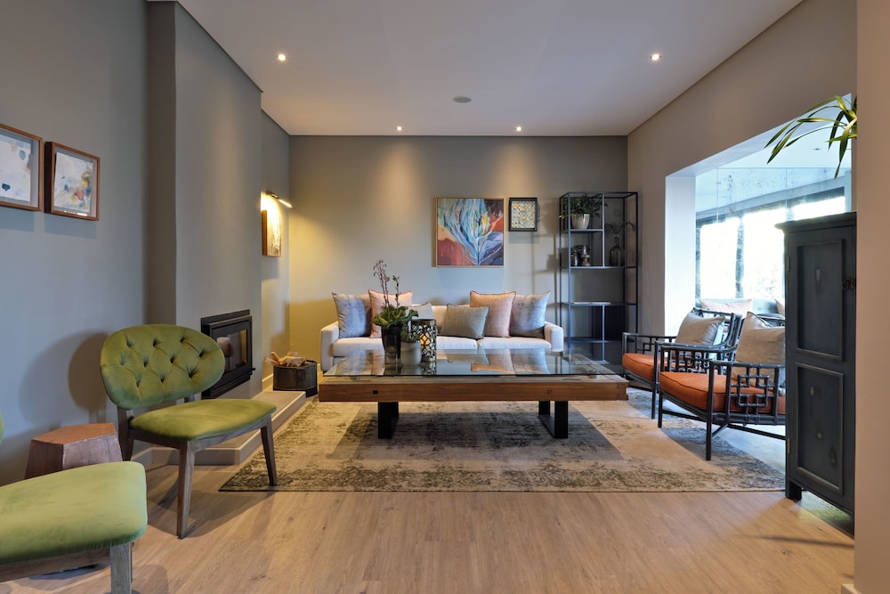 The Tree House Boutique Hotel 28/50