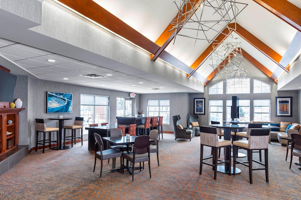 Residence Inn By Marriott Bloomington By Mall of America 30/48