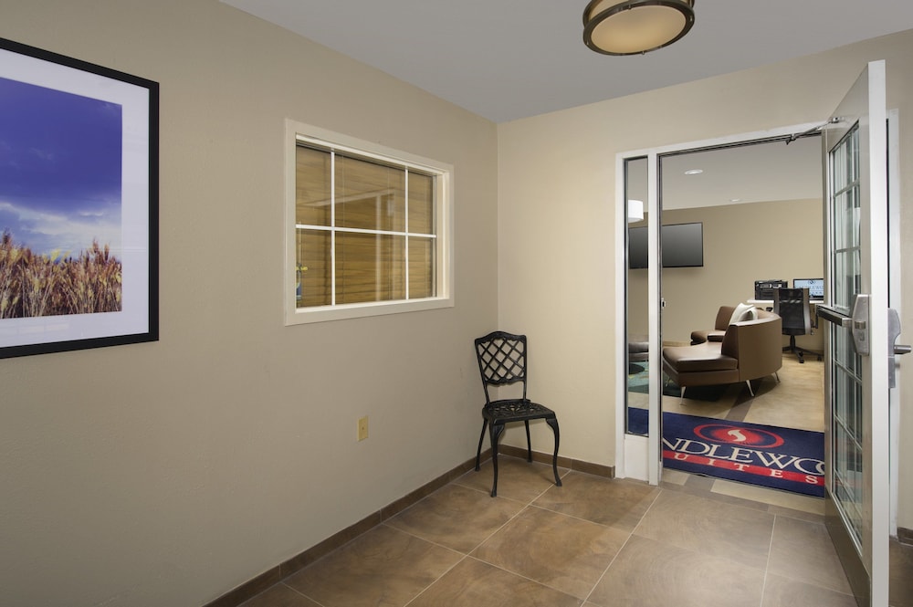 Candlewood Suites Richmond South 35/48