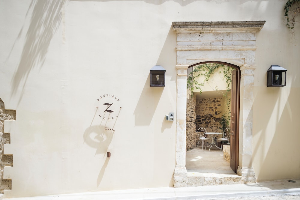 Z Boutique Hotel 22/50