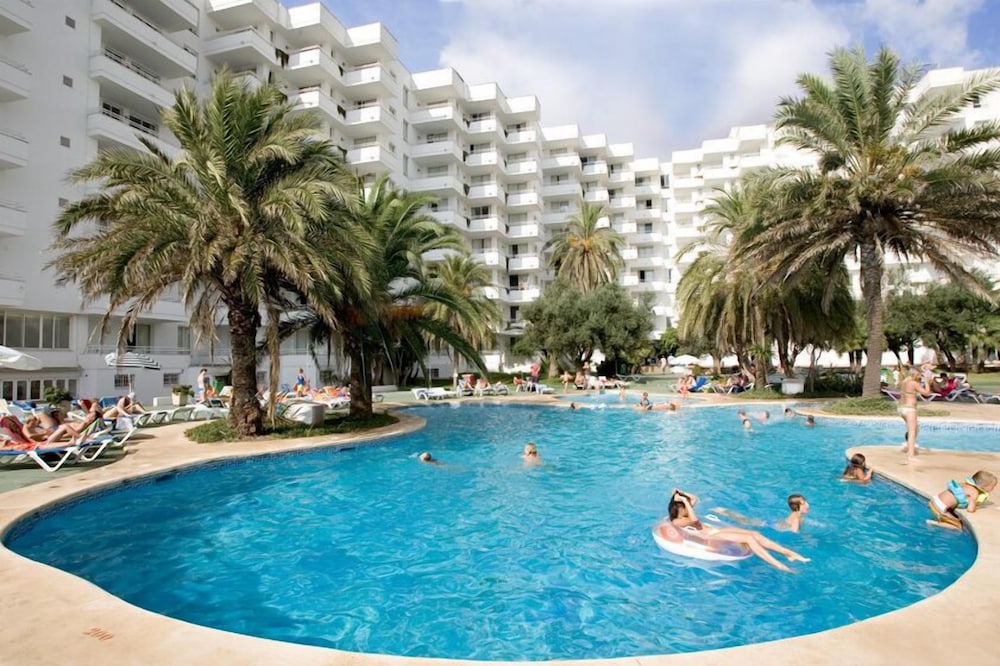 Playa Dorada Aparthotel 43/46