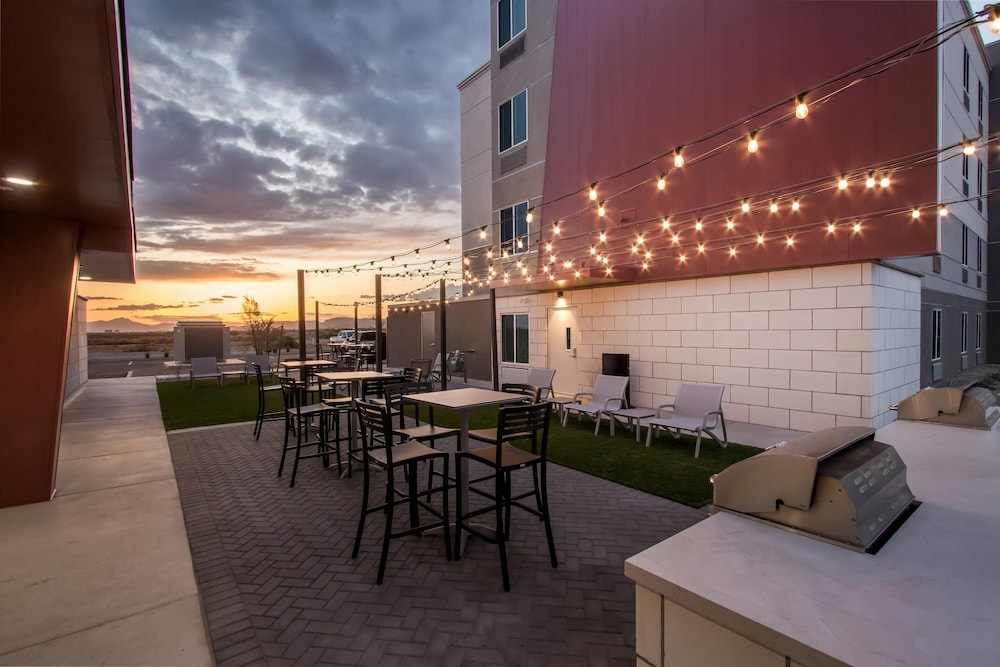 Everhome Suites Chandler Phoenix Fashion Center 28/50